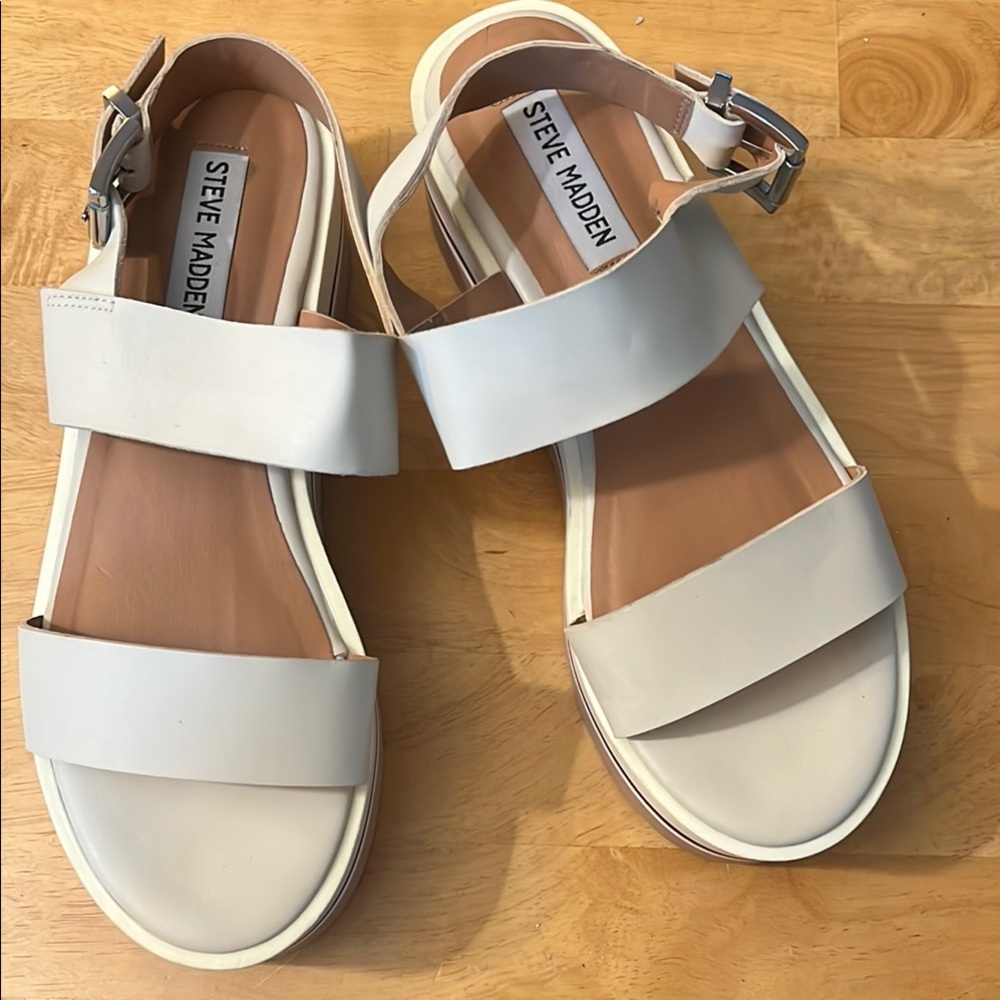 Steve Madden Size 7.5 Adora Platform Sandals-bone color
